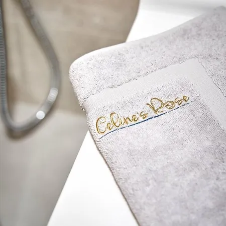 Celine's Rose Hotel apartamentowy