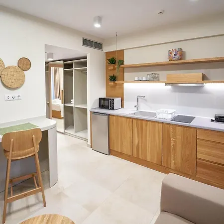 Celine's Rose Hotel apartamentowy